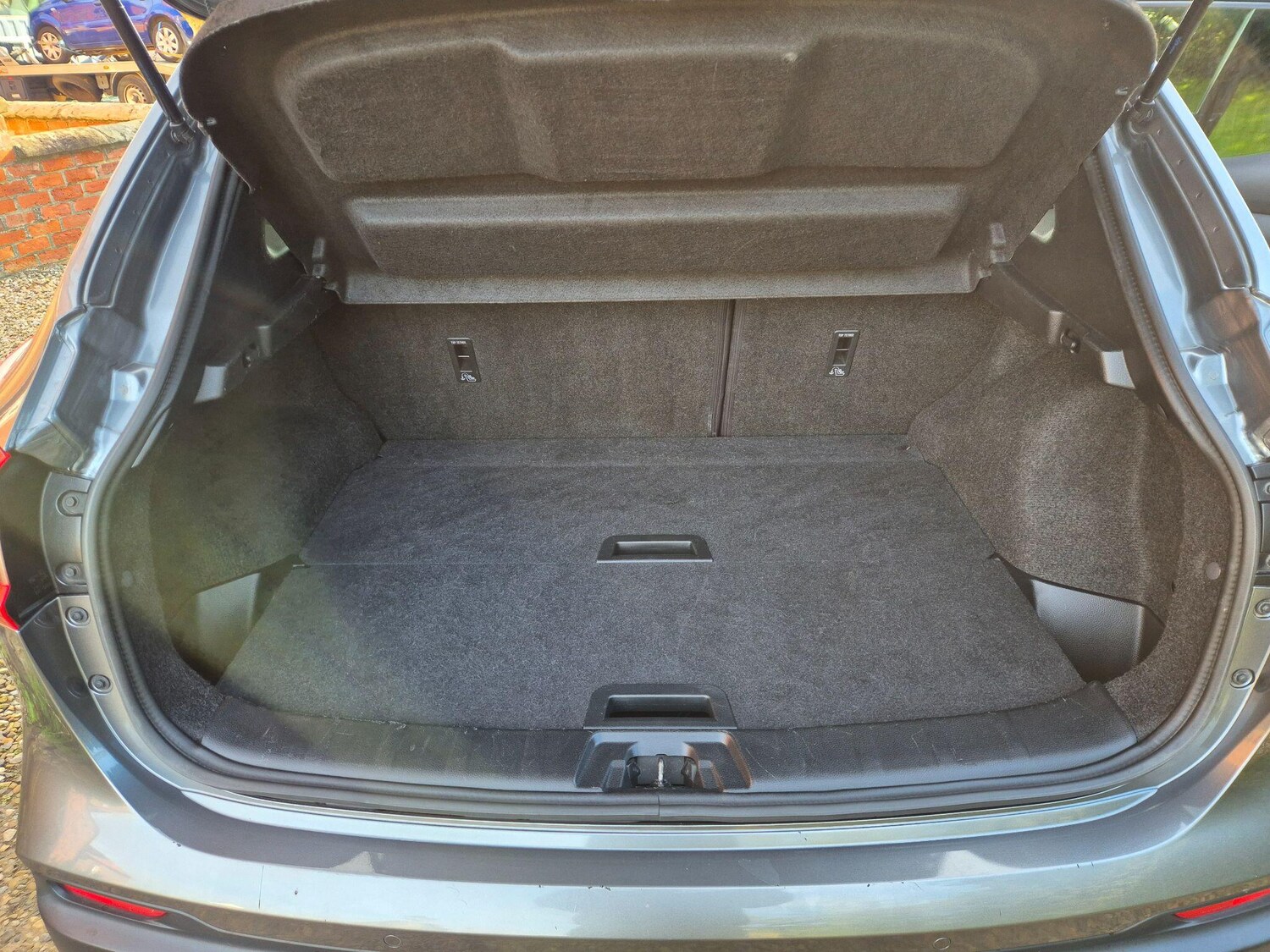 Used Nissan Qashqai 2017 for sale - 76294984: Photo 10