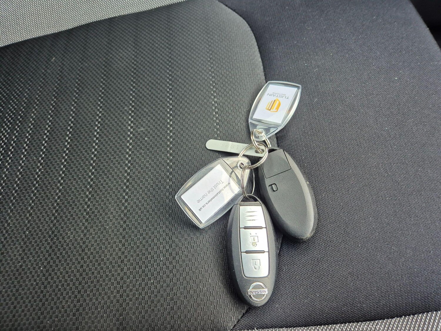 Used Nissan Qashqai 2017 for sale - 76294984: Photo 24