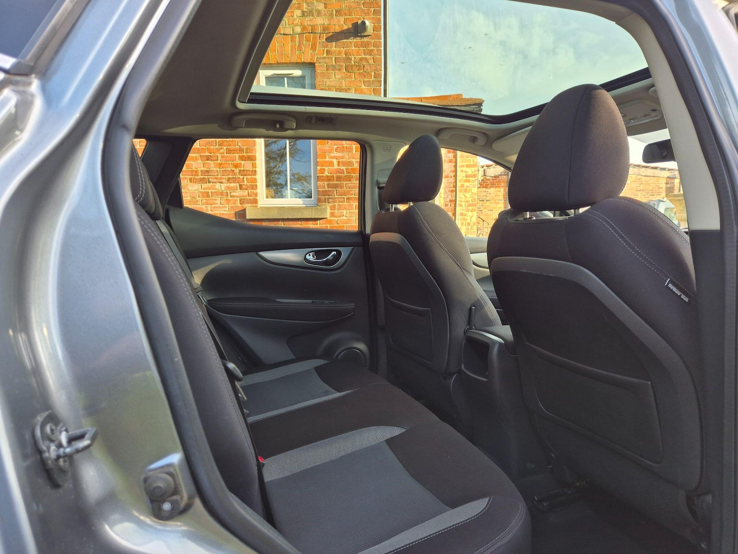 Used Nissan Qashqai 2017 for sale - 76294984: Photo 9