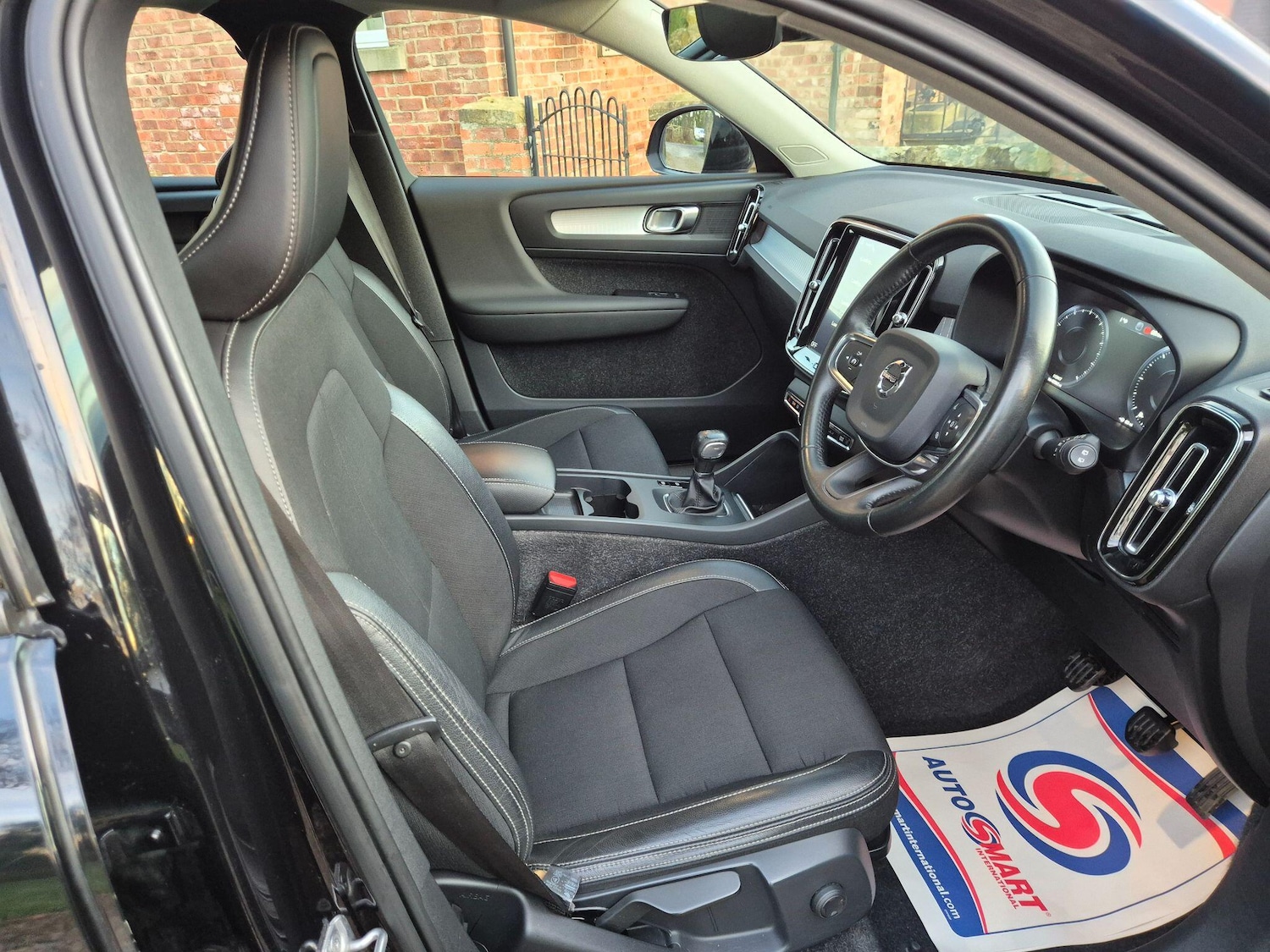 Used Volvo XC40 2018 for sale - 78184643: Photo 8