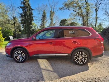 Used Mitsubishi Outlander 2018 for sale - 78376218: Photo