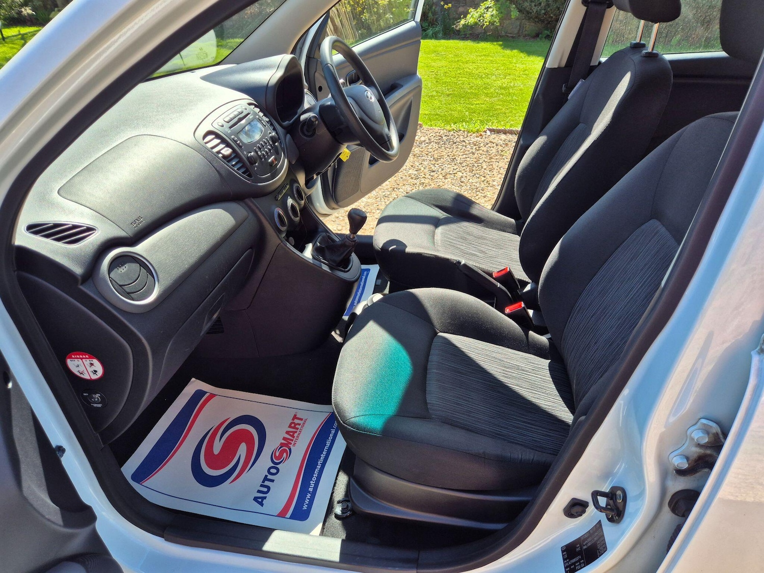 Used Hyundai i10 2013 for sale - 78157569: Photo 17