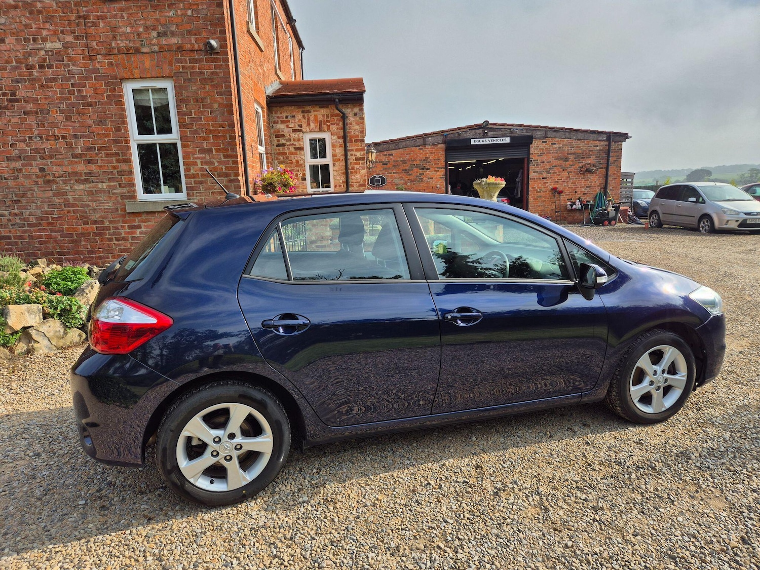 Vehicle 5