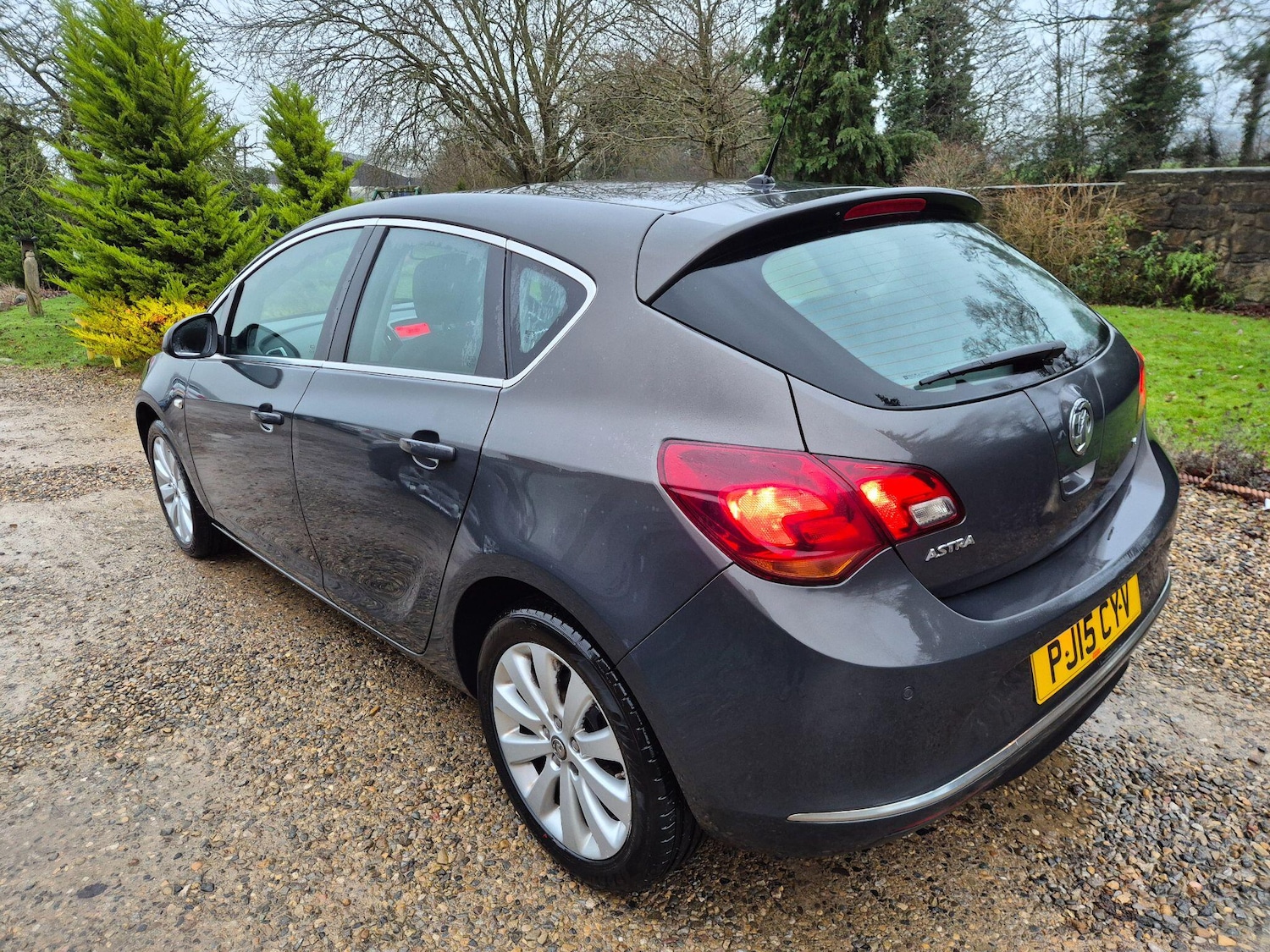 Used Vauxhall Astra 2015 for sale - 77331690: Photo 4