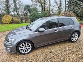 Used Volkswagen Golf 2017 for sale - 76771838: Photo