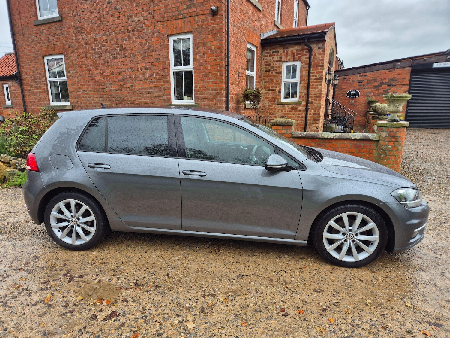 Used Volkswagen Golf 2017 for sale - 76771838: Photo 8