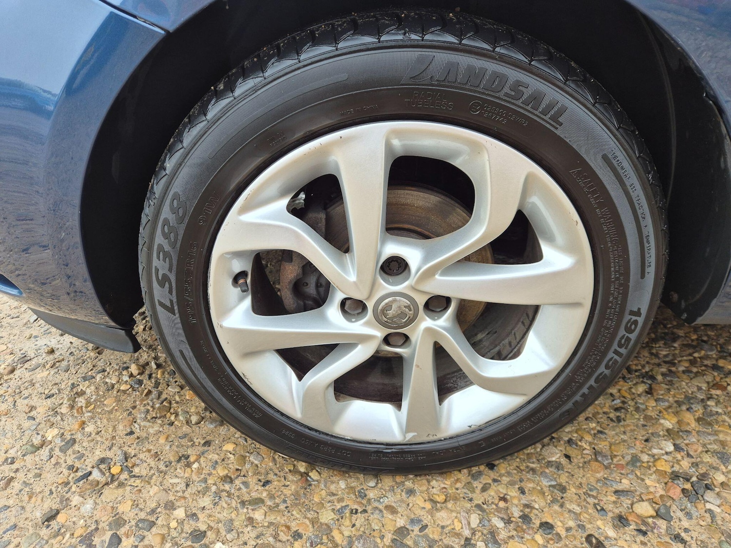 Used Vauxhall Corsa 2015 for sale - 77400392: Photo 5