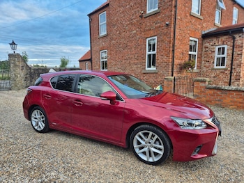 Used Lexus CT 2014 for sale - 75905344: Photo