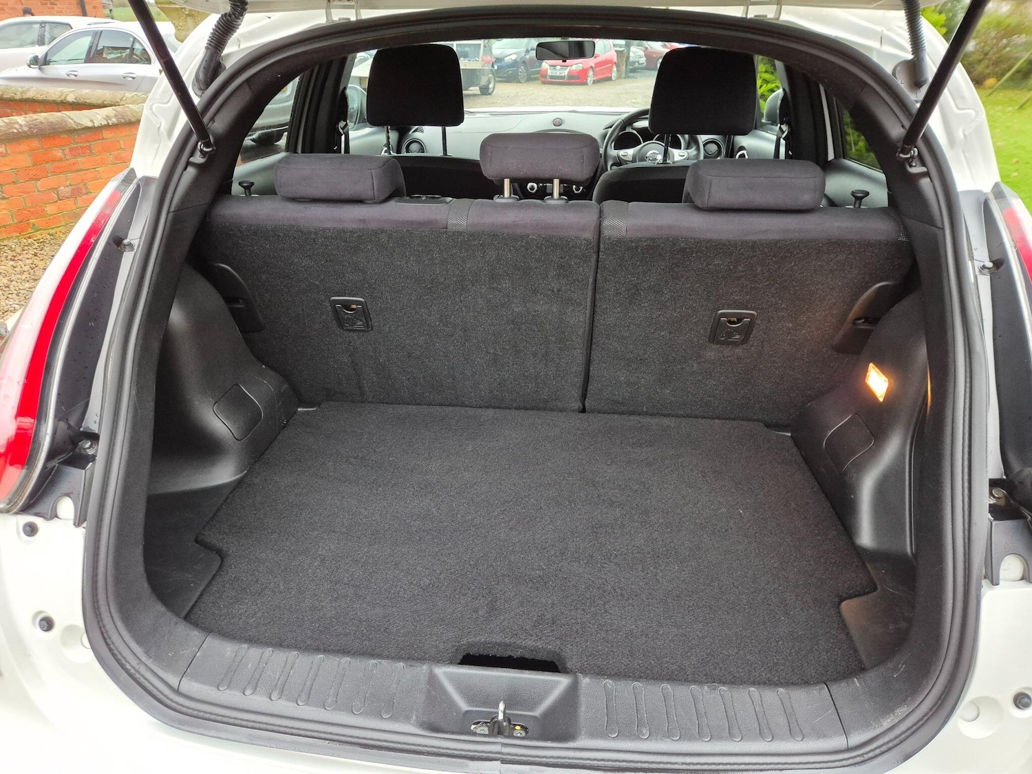 Used Nissan Juke 2014 for sale - 76735236: Photo 15