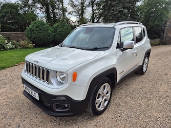 Used Jeep Renegade 2016 for sale - 79348365: Photo