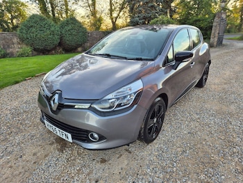 Renault - Clio
