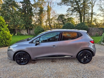 Used Renault Clio 2015 for sale - 76226343: Photo 3