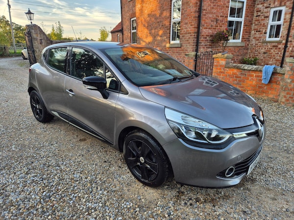 Used Renault Clio 2015 for sale - 76226343: Photo 8