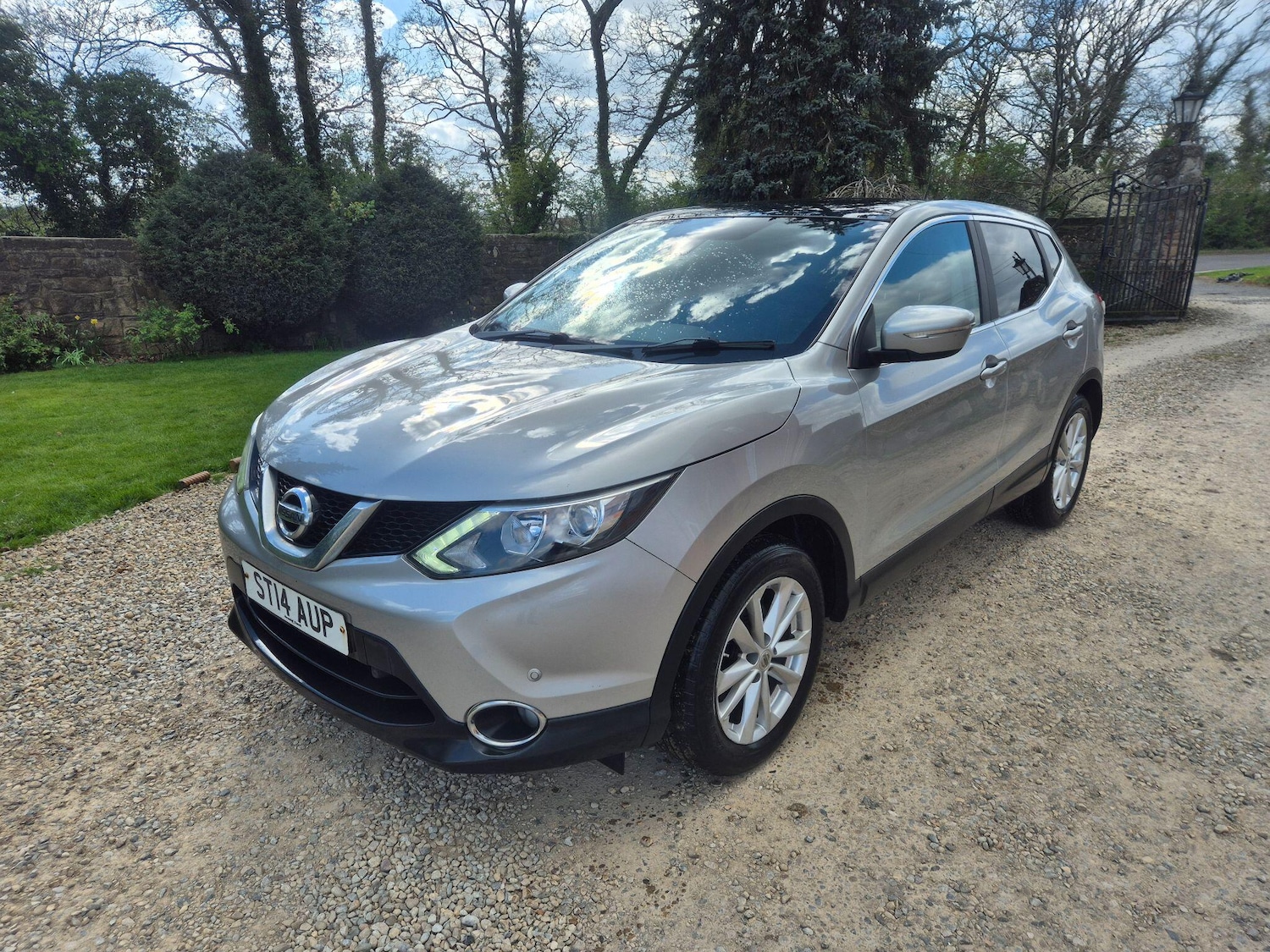 Used Nissan Qashqai 2014 for sale - 78204453: Photo 2