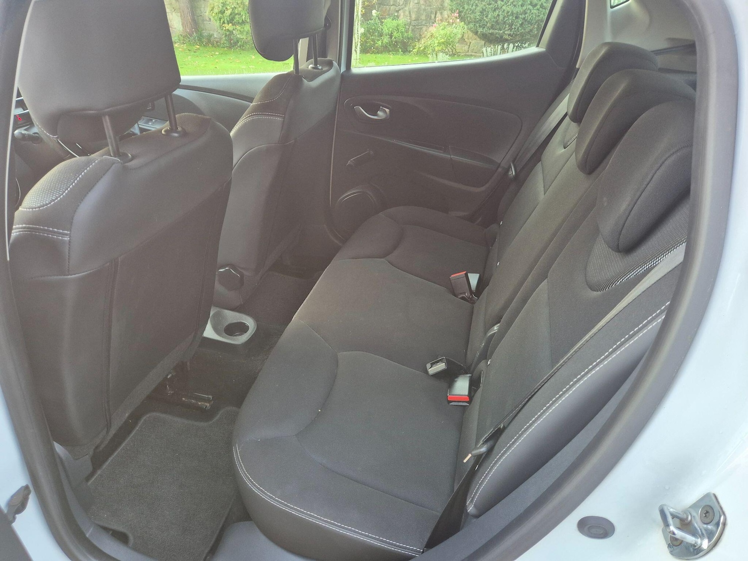 Used Renault Clio 2016 for sale - 76499225: Photo 17