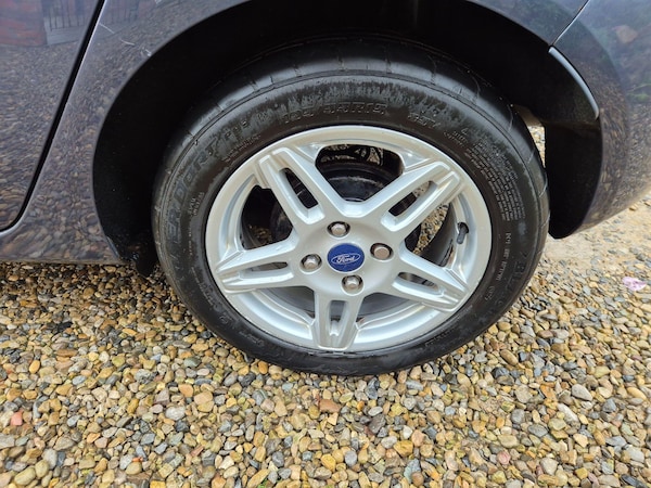 Used Ford Fiesta 2013 for sale - 76158809: Photo 4