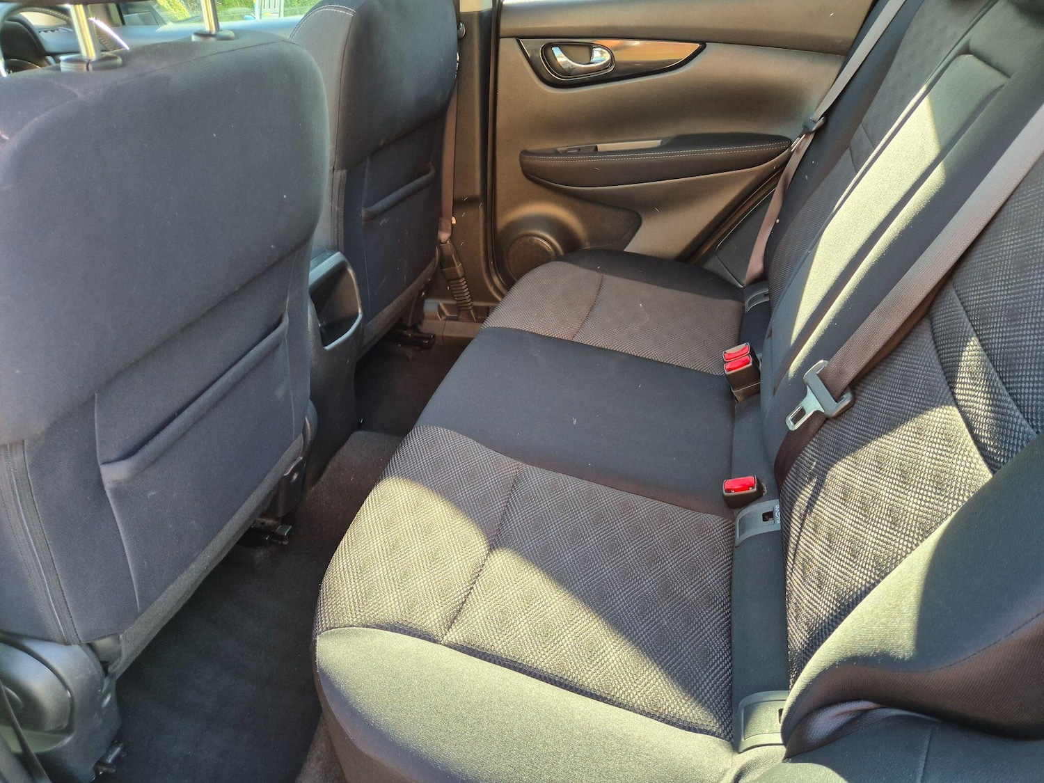 Used Nissan Qashqai 2015 for sale - 76361043: Photo 18