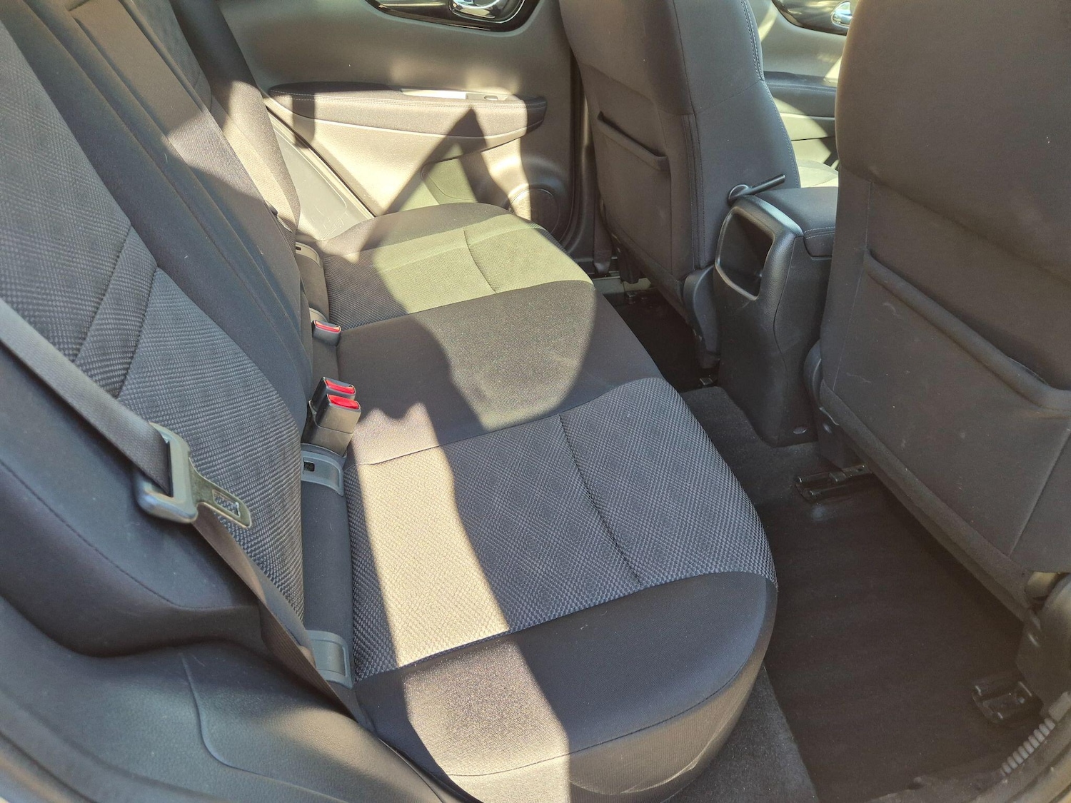 Used Nissan Qashqai 2015 for sale - 76361043: Photo 19