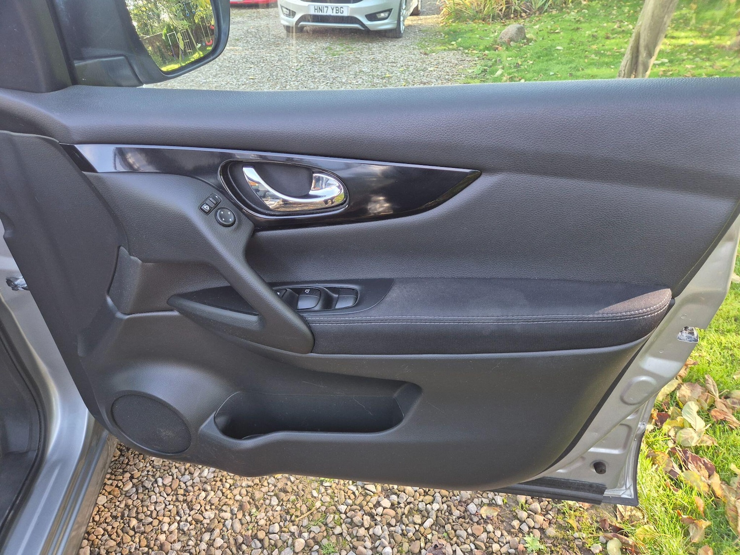 Used Nissan Qashqai 2015 for sale - 76361043: Photo 23