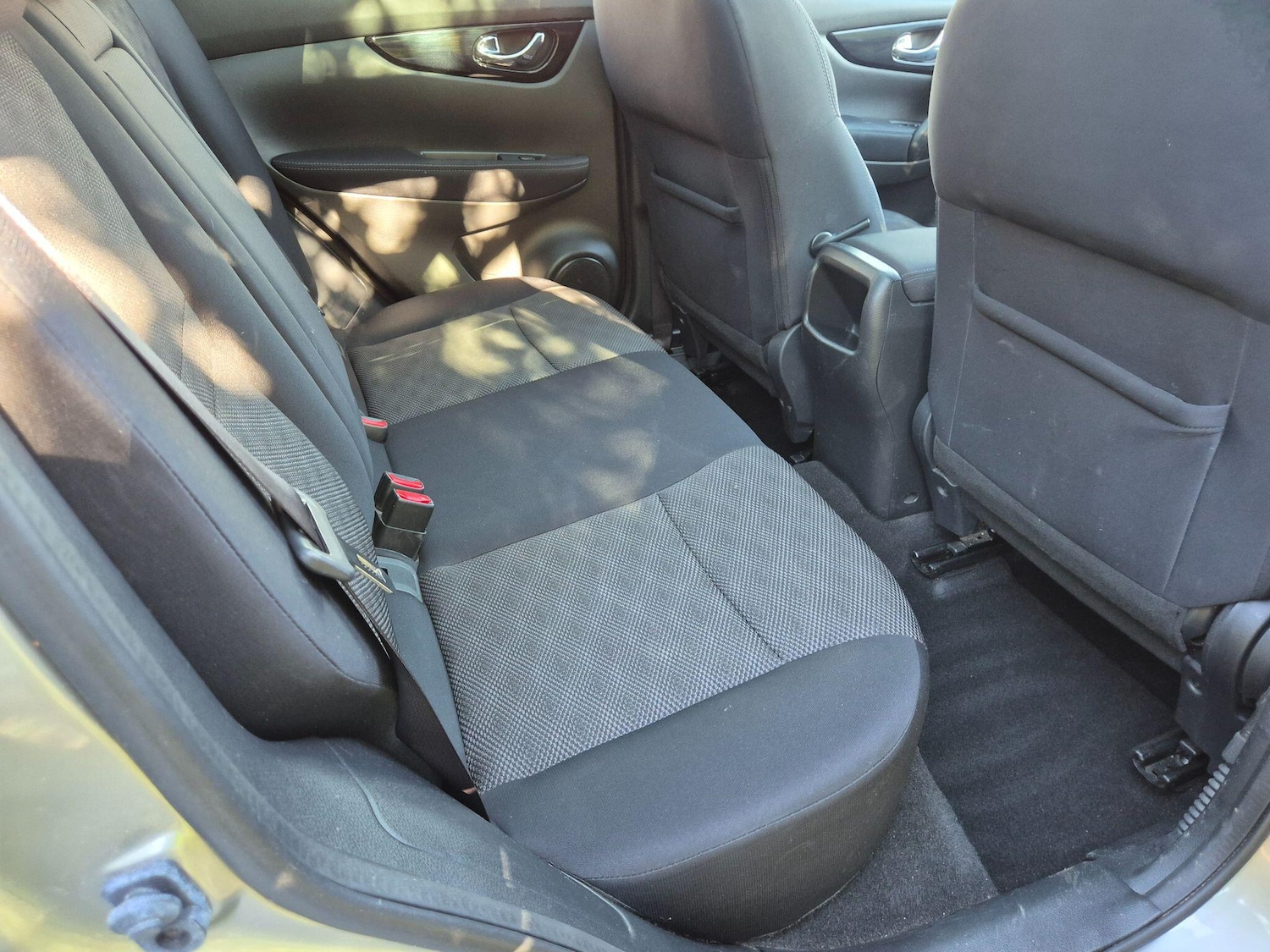 Used Nissan Qashqai 2015 for sale - 76361043: Photo 24