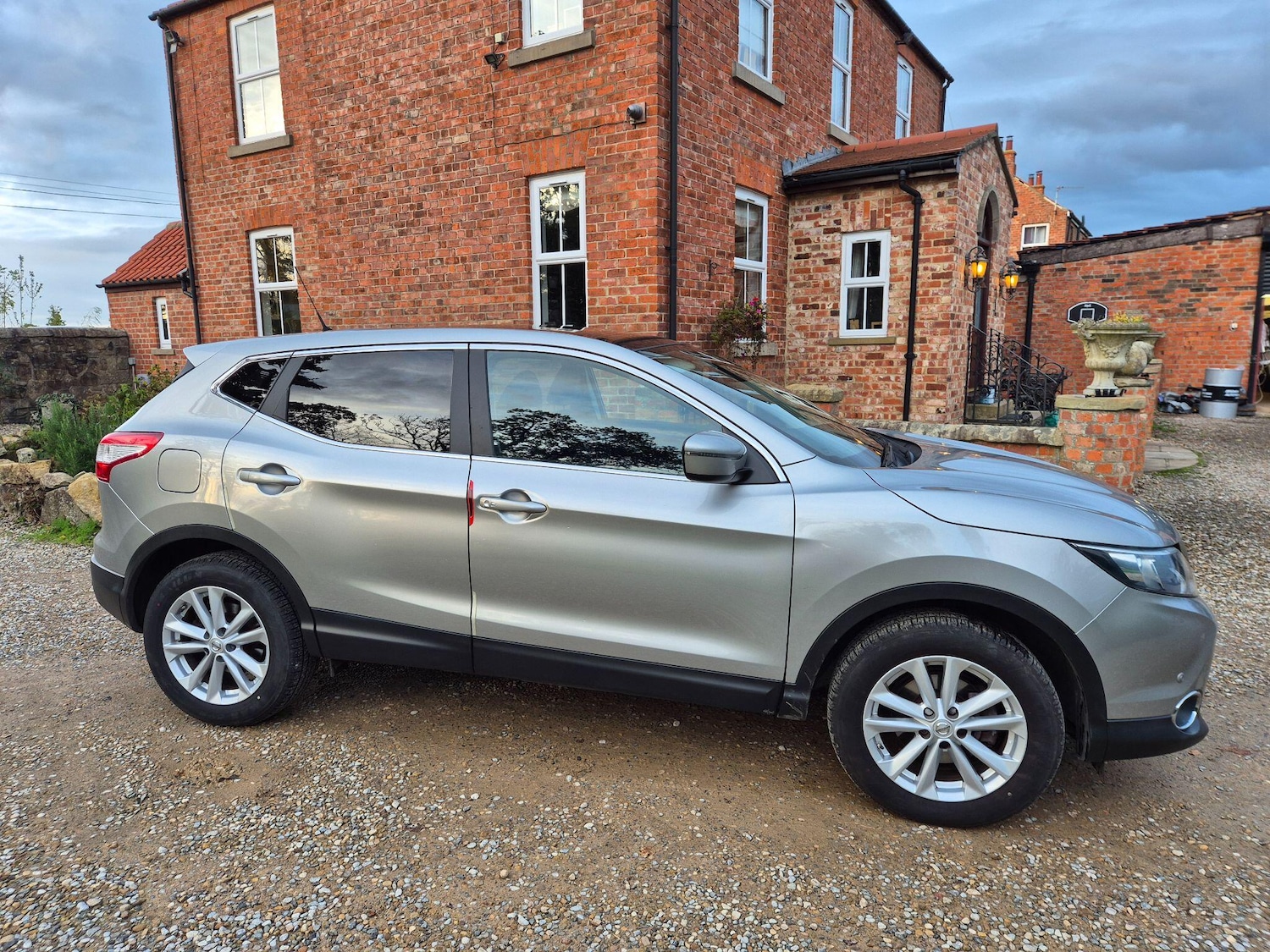 Used Nissan Qashqai 2015 for sale - 76361043: Photo 9