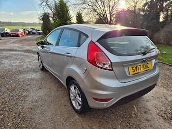 Used Ford Fiesta 2017 for sale - 77203520: Photo
