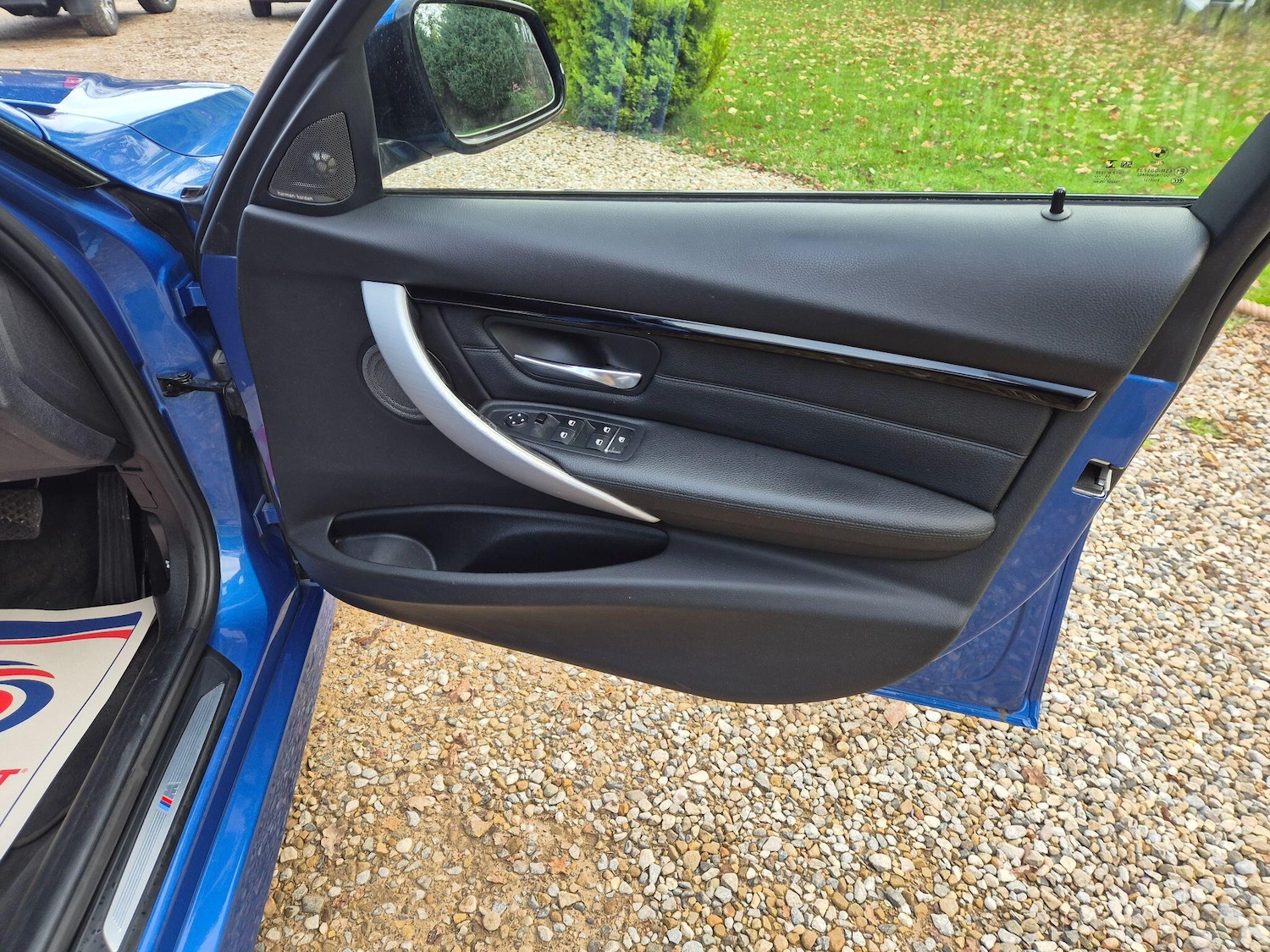 Used BMW 3 Series 2017 for sale - 76597250: Photo 12