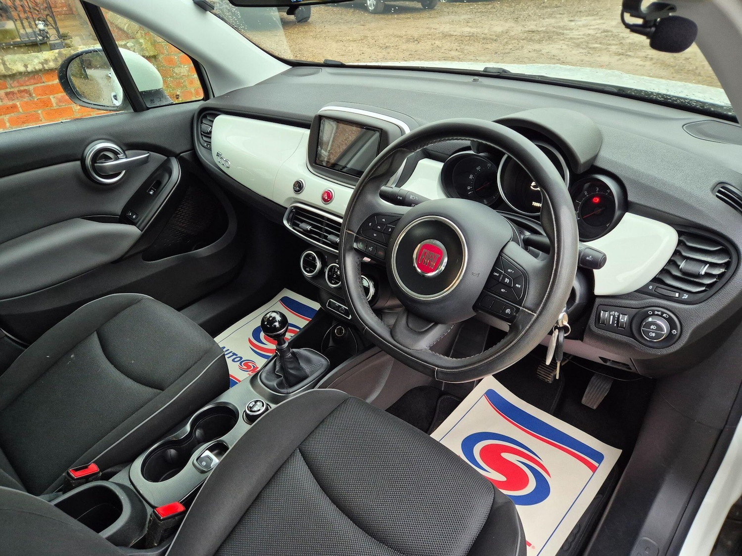 Used Fiat 500X 2016 for sale - 77396382: Photo 2