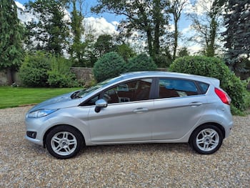Used Ford Fiesta 2014 for sale - 79740561: Photo