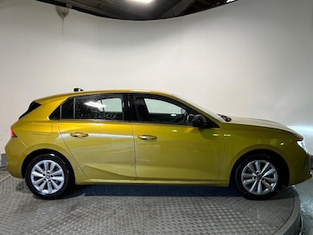 Used Vauxhall Astra 2022 for sale - 78116122: Photo