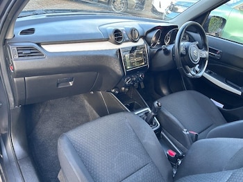 Used Suzuki Swift 2023 for sale - 76424108: Photo