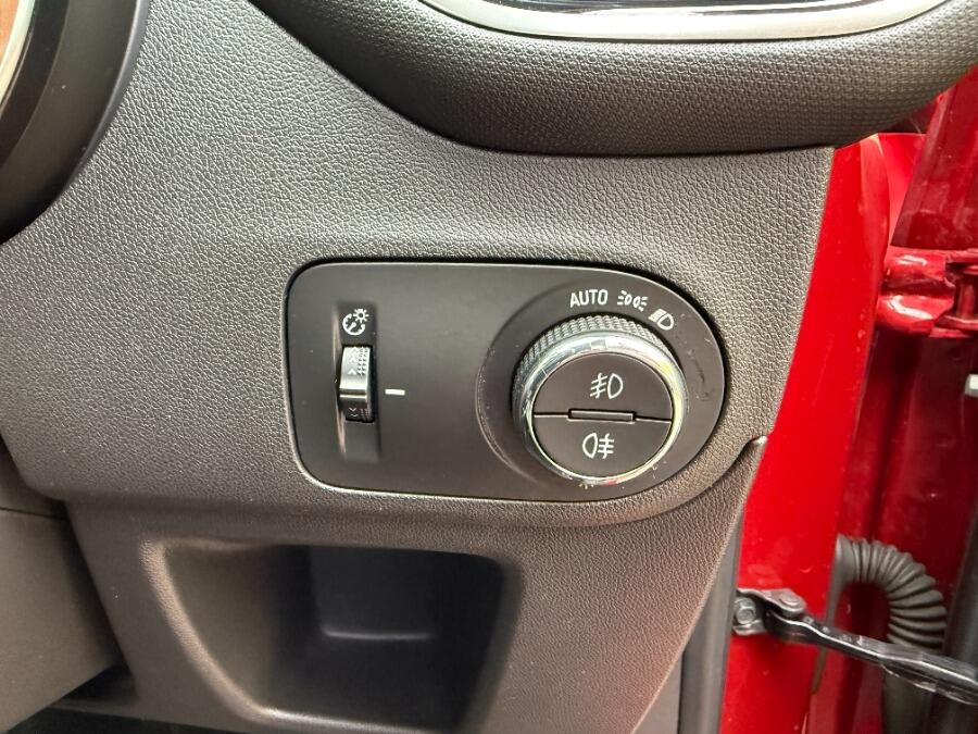 Used Vauxhall Crossland 2021 for sale - 76423323: Photo 27