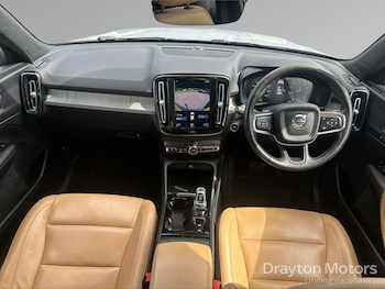 Used Volvo XC40 2020 for sale - 79484644: Photo