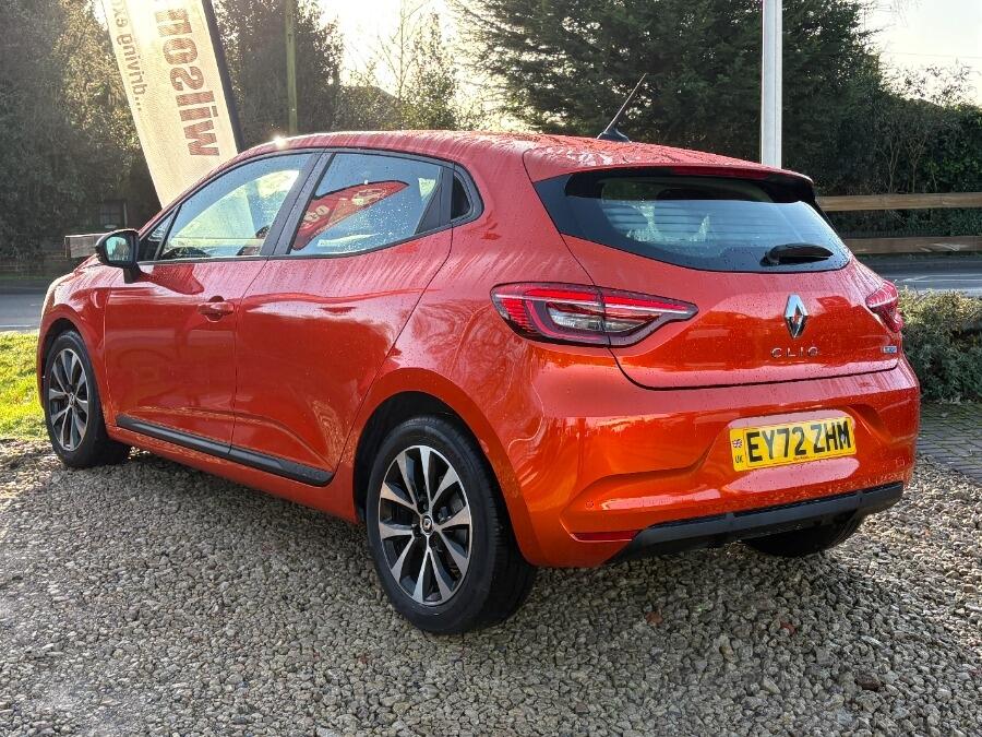Used Renault Clio 2022 for sale - 77496936: Photo 7