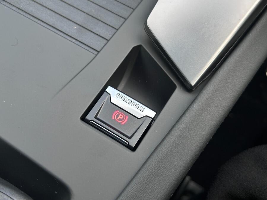 Used Peugeot E-308 2025 for sale - 76472966: Photo 46