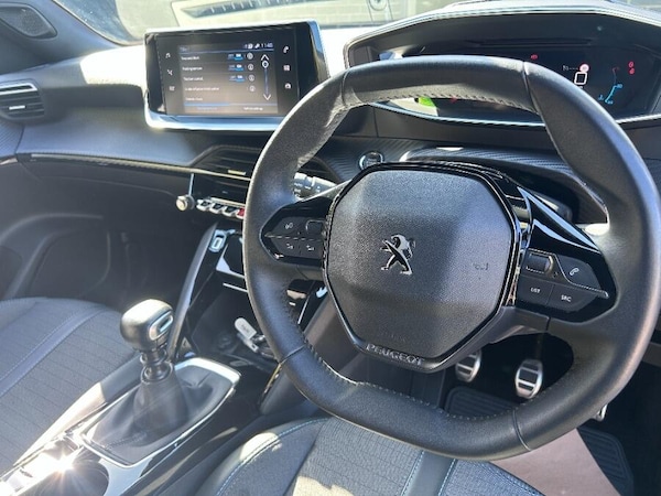 Used Peugeot 2008 2023 for sale - 76109449: Photo 12