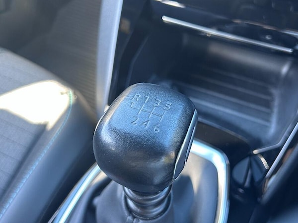 Used Peugeot 2008 2023 for sale - 76109449: Photo 23