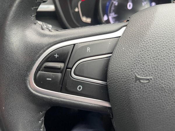 Used Renault Kadjar 2019 for sale - 76307138: Photo 42