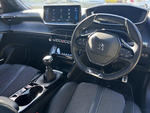 Used Peugeot 2008 2023 for sale - 76001648: Photo 21