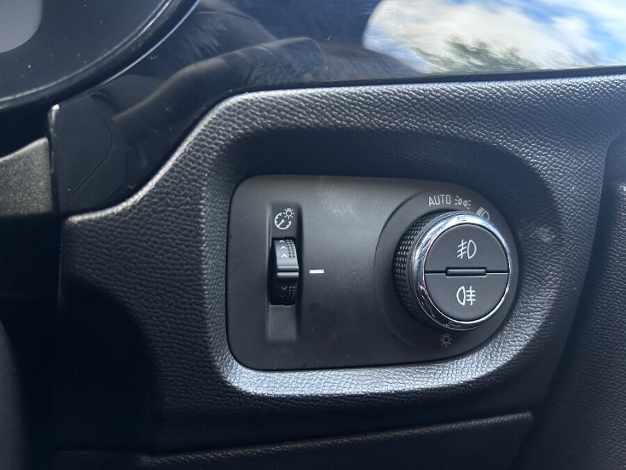 Used Vauxhall Corsa 2023 for sale - 76898935: Photo 43