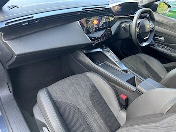 Used Peugeot E-308 2025 for sale - 76472965: Photo