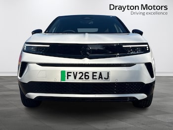 Used Vauxhall Mokka Electric 2026 for sale - 78101387: Photo