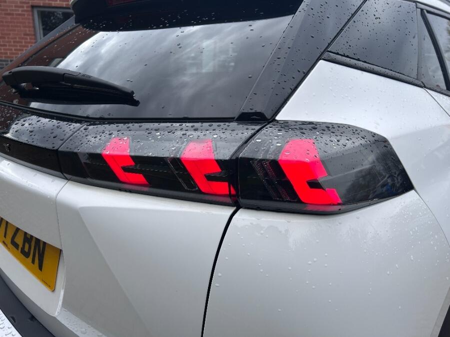 Used Peugeot 2008 2022 for sale - 76389297: Photo 14