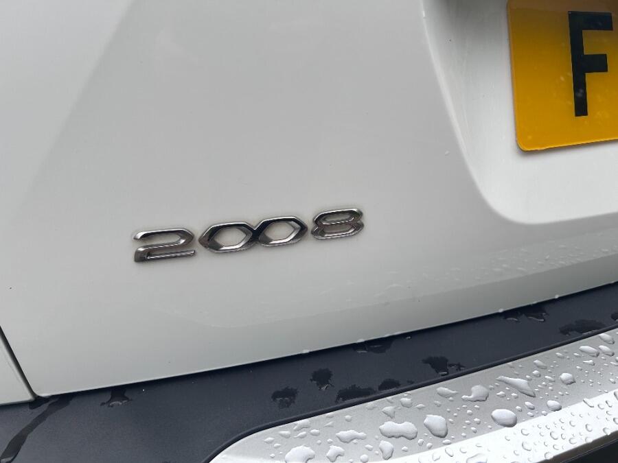 Used Peugeot 2008 2022 for sale - 76389297: Photo 16