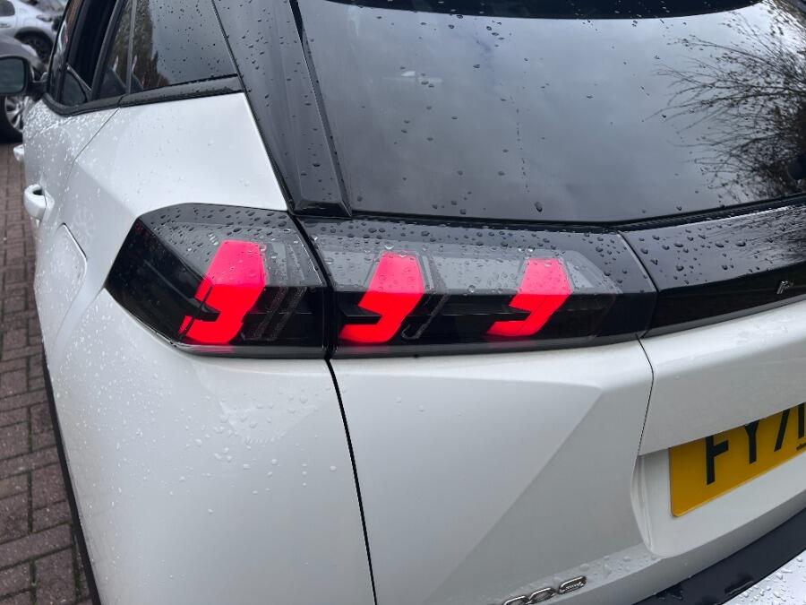 Used Peugeot 2008 2022 for sale - 76389297: Photo 17