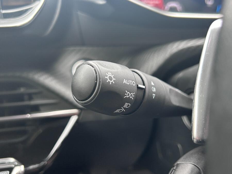 Used Peugeot 2008 2022 for sale - 76389297: Photo 23
