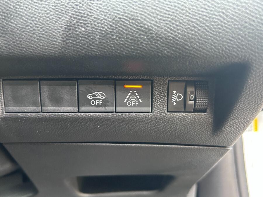 Used Peugeot 2008 2022 for sale - 76389297: Photo 27