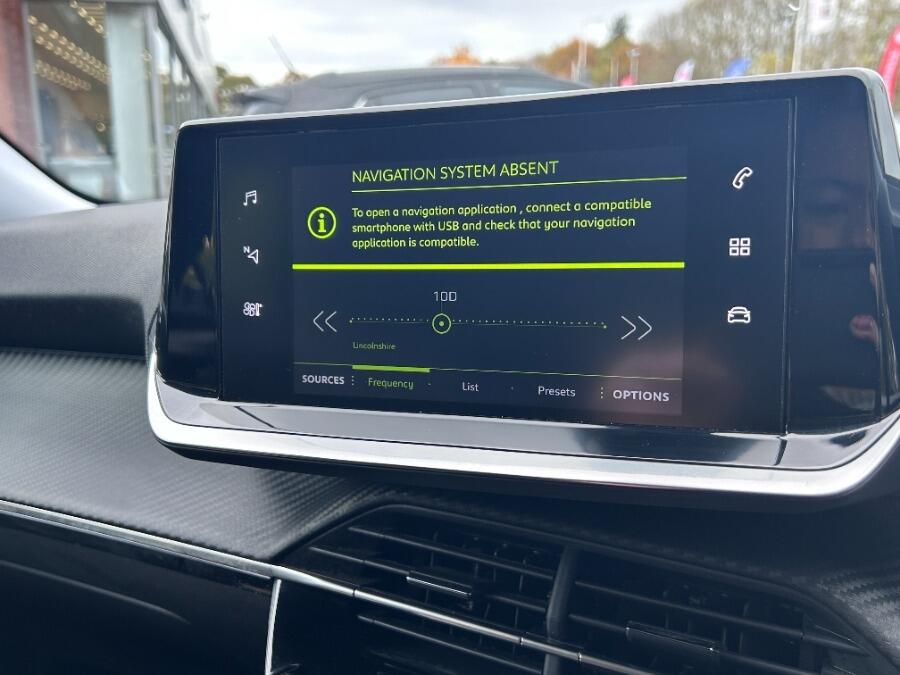 Used Peugeot 2008 2022 for sale - 76389297: Photo 31