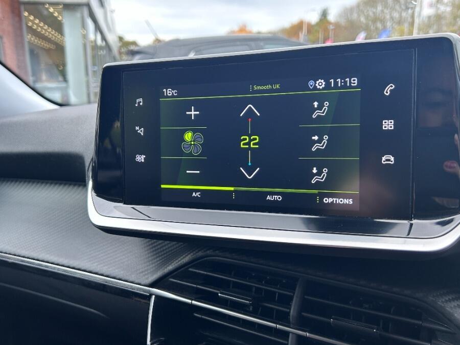 Used Peugeot 2008 2022 for sale - 76389297: Photo 32