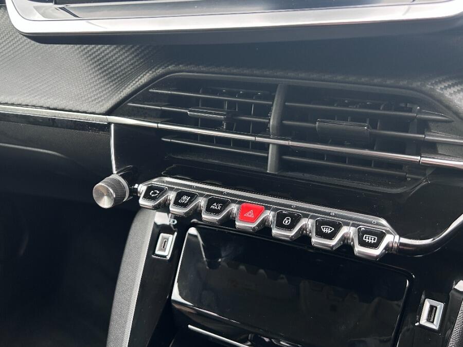 Used Peugeot 2008 2022 for sale - 76389297: Photo 35